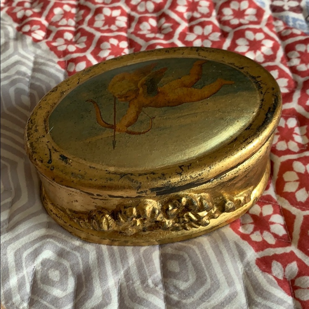 Beautiful jewelry box with angel detail.